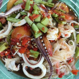 ตำเส้นเล็กทะเล น้ำปลาร้า