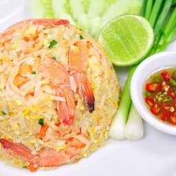 ข้าวผัดกุ้ง Still Fried Rice with shrimp