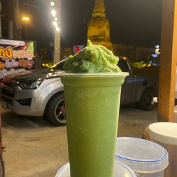 ชาเขียวนมปั่น