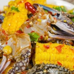 ยำข้าวโพดปูม้า