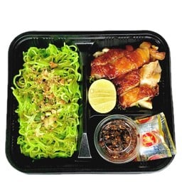 บะหมี่หยกไก่ย่าง
