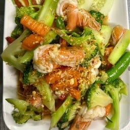 บล็อกโคลี่ผัดกุ้ง