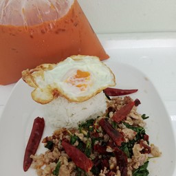 กระเพราน้องปุณ