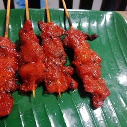 หมูปิ้งคนอ้วน น้ำจิ้มสามรส