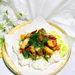 ข้าวกะเพราหมูกรอบ