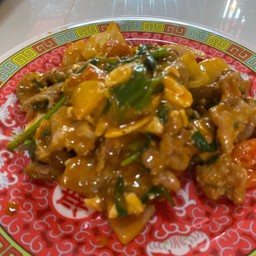 หมูผัดไข่เค็ม