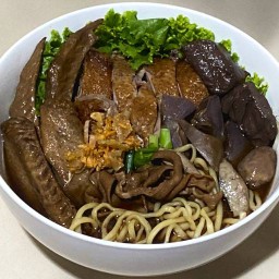 ก๋วยเตี๋ยวเป็ด อาม่า รามคำแหง120 รามคำแหง 120