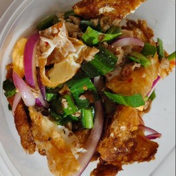 ยำไข่ดาวหมูสับ กับข้าว