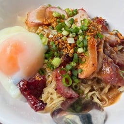 บะหมี่คลุก(แห้ง)หมูรวม