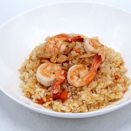 ข้าวผัดกระเทียมกุ้ง