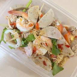 ยำมาม่ารวมมิตร