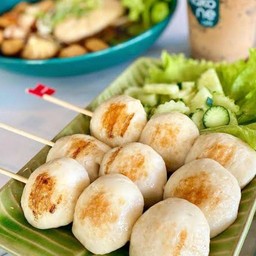 ลูกชิ้นปลาเนื้อแน่น