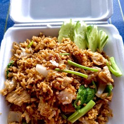 ข้าวผัดหมู