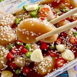 ยำปูม้า คนละยำ แซ่บเป่าปาก CJ ตลาดสามพราน