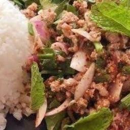 ลาบอิสานหมู ราดข้าว