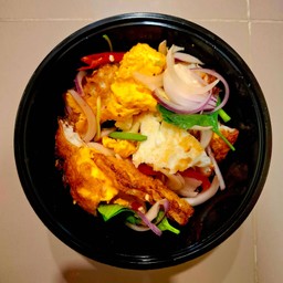ยำไข่ดาว
