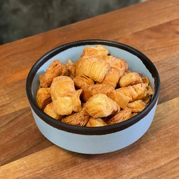 กรูตองส์ รส sour cream หัวหอม