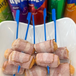 ไส้กรอกพันเบคอน