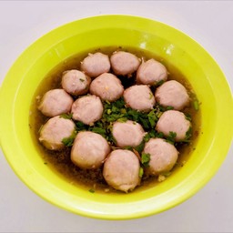 เกาเหลาลูกชิ้นหมู