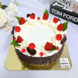 1P-แบล็คฟอเรสเค้ก(หัวใจ) ขนาด 1 ปอนด์