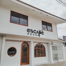 Escape House Cafe Koksung
