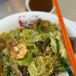 สุกี้ช้างเผือก สี่แยกสนามบิน