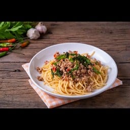 สปาเก็ตตี้กระเพราะหมูสับ