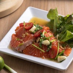 ยำแซลมอลสด/Spicy Fresh Salmon Salad//泰式三文鱼沙拉
