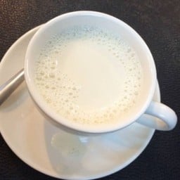 นมสดร้อน