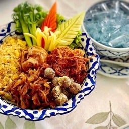 ข้าวแช่อัญชัน