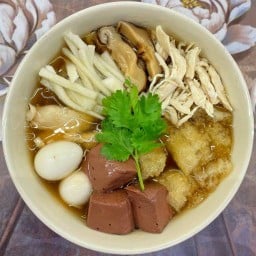 กระเพาะปลาทรงเครื่อง สาขา 1 ตลาดเฟิร์สวัน@ตลาดพลู ซอย.F5
