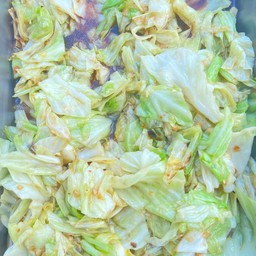 ผัดกะหล่ำปลี
