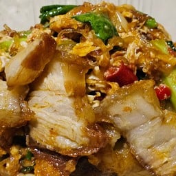 หมื่นลี้หมูกรอบ