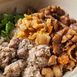ข้าวต้มแห้ง
