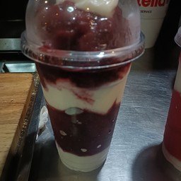 โยเกิศมัลเบอร์รี่สดปั่น