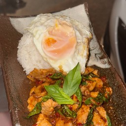 ผัดพริกเผา