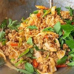 ข้าวผัดหน่อไม้ดอง