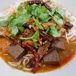 ขนมจีนน้ำเงี้ยว