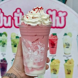 สตอเบอรี่นมสดโยเกิร์ตวิปครีมมม