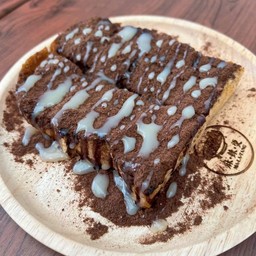 ขนมปังโอวัลตินคลุกฝุ่น