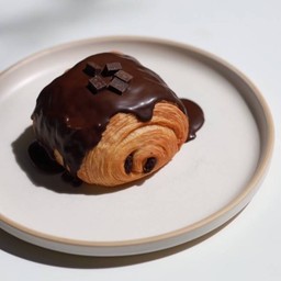 Pain Au Chocolate Lm