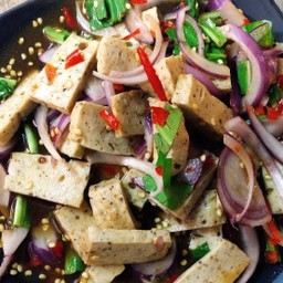 ยำหมูยอ