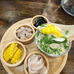 รวมมิตรลอดช่องวัดเจษ