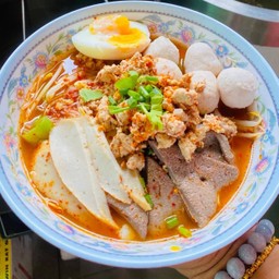 ก๋วยเตี๋ยวต้มยำสูตรคุณแม่ กลับมาแล้วจ้า เลียบคลองสาม เข้าซอยร้านมอเตอร์ไซค์ yamaha