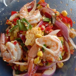 ตำยำกุ้งสุก