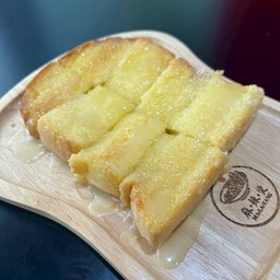 ขนมปังเนย-นม-น้ำตาล