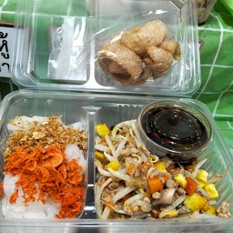 ผัดทรงเครื่องเต้าหู้หัวไชโป๊เห็ดหอมพร้อมหมูสับ