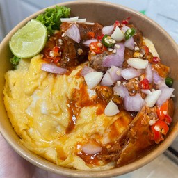 ข้าวไข่ข้นปลากระป๋อง