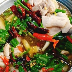 ต้มยำไก่พริกแห้ง