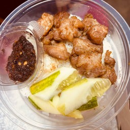 ข้าวสันคอหมูทอด